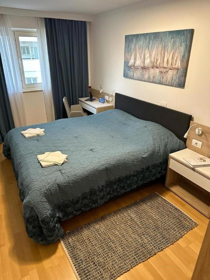 Edra Suite Apartment Umag Ngoại thất bức ảnh